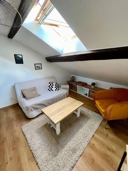 Appartement Cosy Hypercentre Place St Pierre Сомюр Экстерьер фото